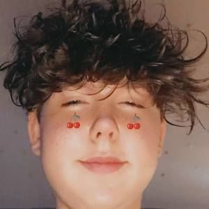 Meet your Posher, Zach